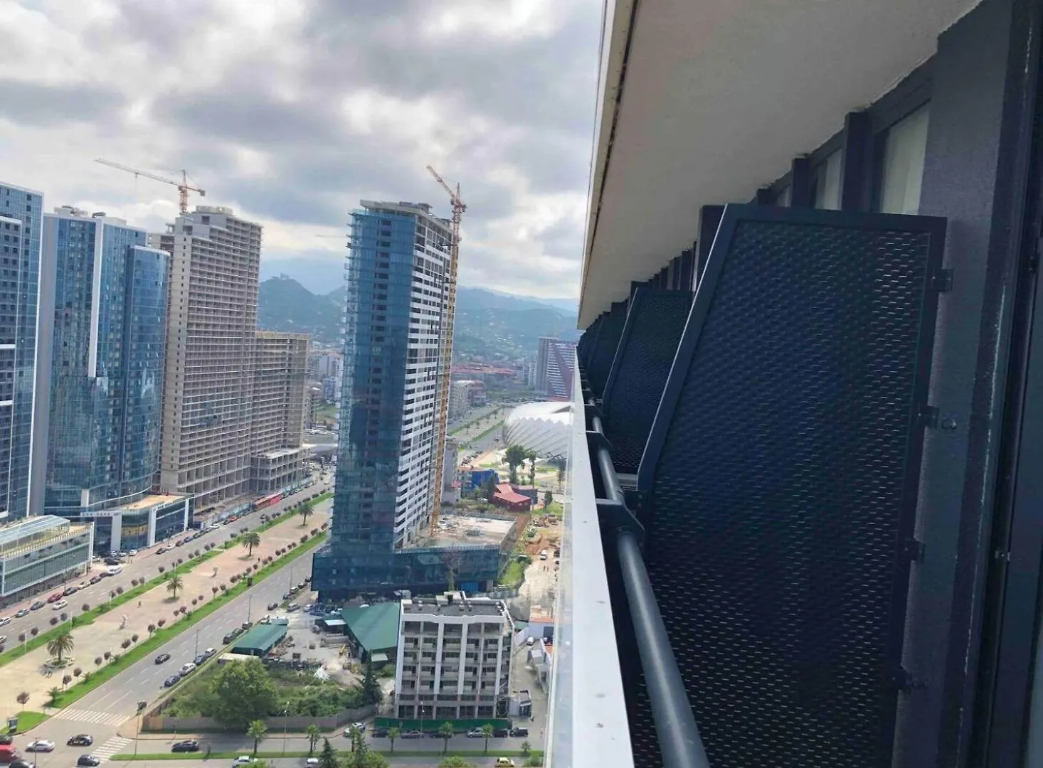 Orbi City Good Sea View 바투미 0*,